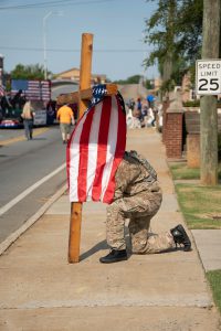american flag, us flag, soldier-7523058.jpg